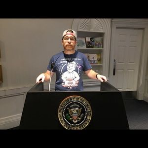 Meet your Posher, Martinmartin